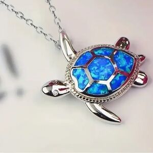 Creative Trendy Elegant Cute Sea Turtle Pendant Necklace